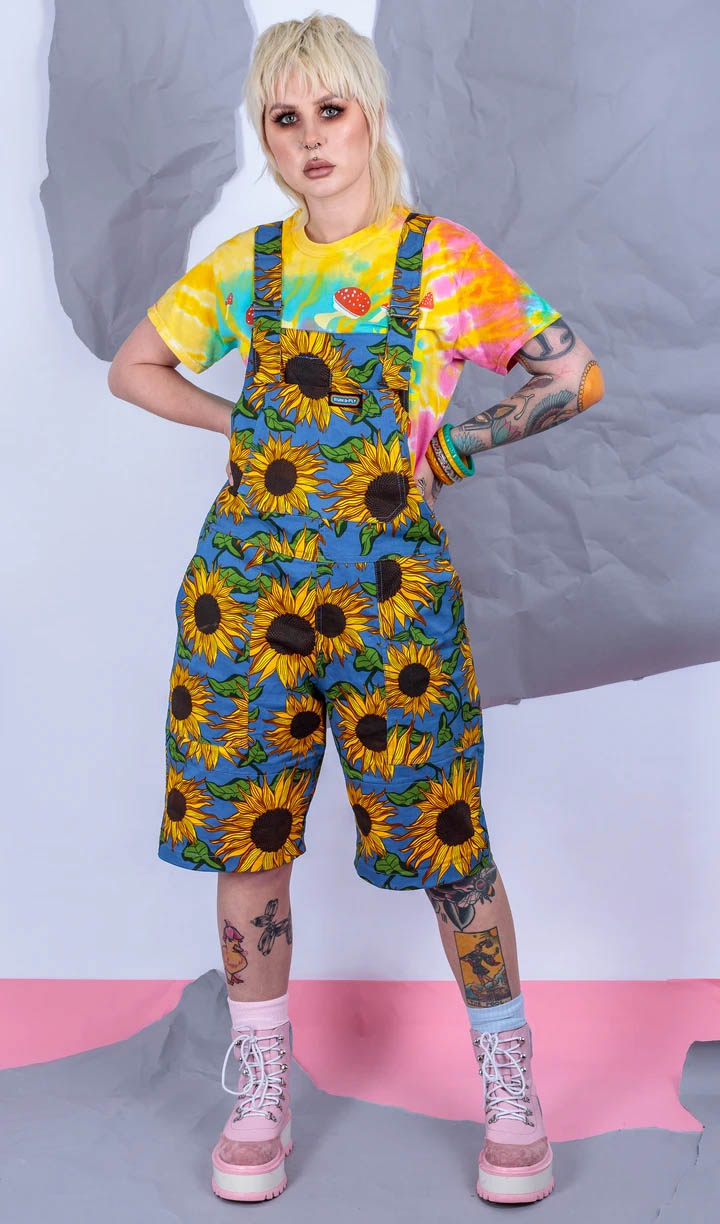 Daisy & Ladybird Stretch Twill Dungaree Shorts – Ego Clothing
